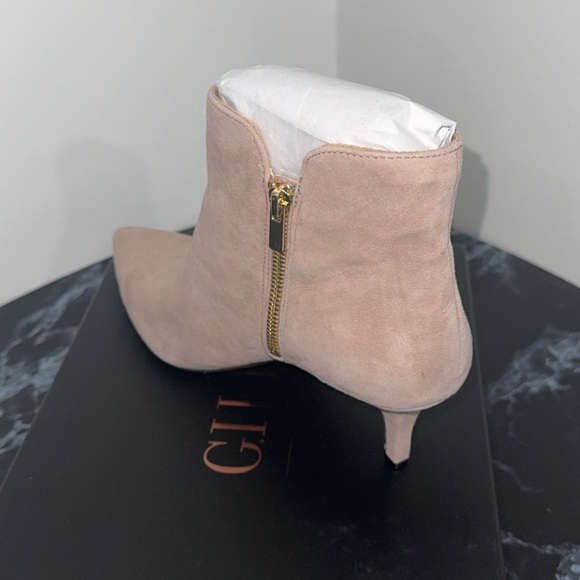 G.l.L.I. Leather Pointed-Toe Mink Tan Dress Heel Suede Boots AUTHENTIC Size 10 - Picture 3 of 6